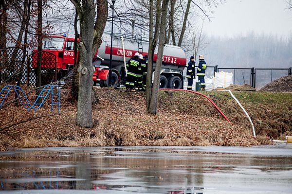 W święta w 651 pożarach zginęło 8 osób; 32 ranne