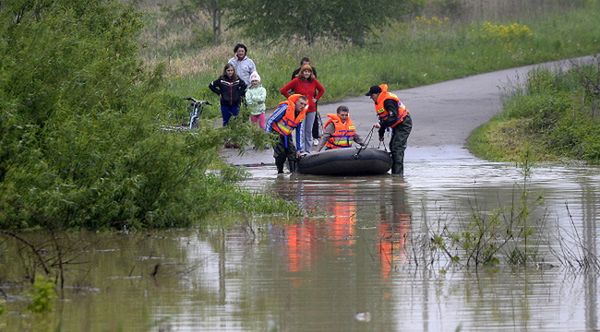 Z powodu opadów deszczu - ponad 1,3 tys. interwencji strażaków