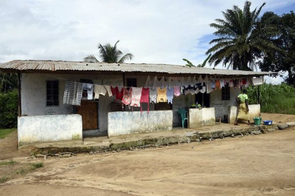 Tragedia w Nigerii. 70 ofiar śmiertelnych spożycia miejscowego ginu z metanolem