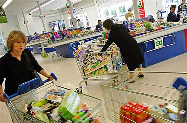 W.Brytania: supermarkety oszukują klientów