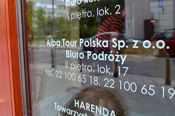 Policja wkroczyła do biura Alba Tour