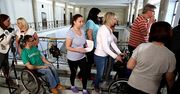 Rodzice niepełnosprawnych dzieci zawieszają sejmowy protest