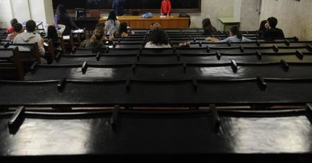 Najwięcej chętnych na budownictwo i fizjoterapię