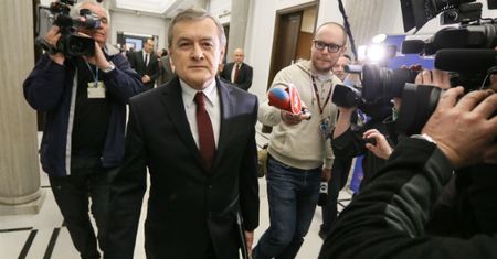 Waldemar Kuczyński: ponura maskarada na Wiejskiej!