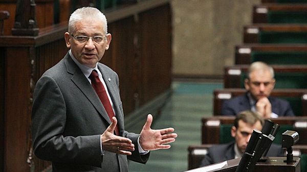 Zdaniem Ludwika Dorna organy państwa straciły wiarygodność ws. wyjaśniania przyczyn katastrofy smoleńskiej