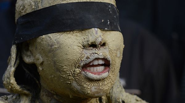 Uczestniczka jednej z demonstracji przeciwko przemocy, które zorganizowane zostały w całych Indiach po brutalnym gwałcie na 23-latce