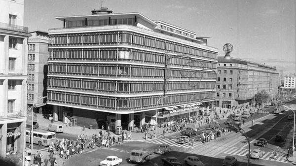 Tak wyglądał kultowy Dom Handlowy Smyk jako CDT przekazany do użytku 22.07.1951 r.
