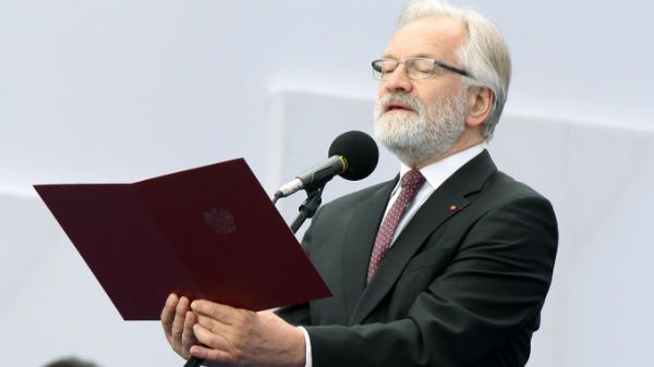 Andrzej Seweryn odczytał Warszawską Deklarację Wolności.