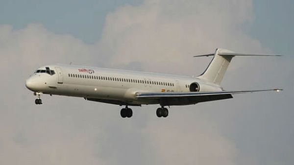 Samolot McDonnell Douglas MD-83 leciał z Wagadugu do Algieru