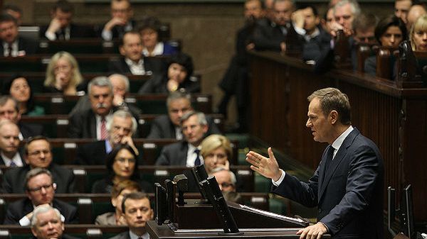 Premier Donald Tusk przemawia w sejmie