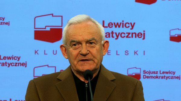 Szef klubu SLD Leszek Miller