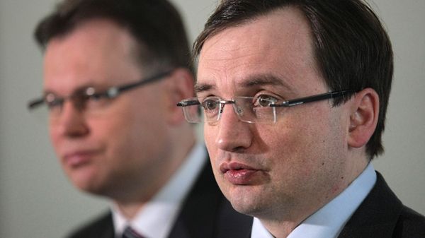 Przewodniczący KP Solidarna Polska Arkadiusz Mularczyk i lider SP Zbigniew Ziobro