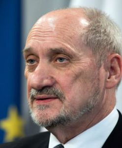 Antoni Macierewicz nadał dostęp do tajemnic państwowych "rosyjskiemu łącznikowi"? Jacek Kotas zaprzecza