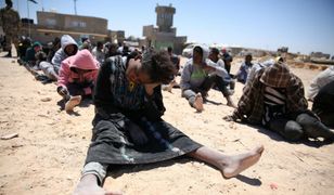 Libia - wewnętrzny chaos i afrykańska stolica przemytu. Skłócone strony wykorzystują humanitaryzm UE i robią biznes na przerzucie ludzi do Europy
