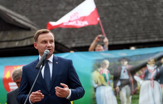 "Sueddeutsche Zeitung": Andrzej Duda zagraża jedności NATO