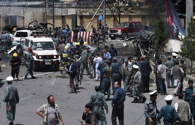 Afganistan: potężny wybuch przy wjeździe na lotnisko w Kabulu