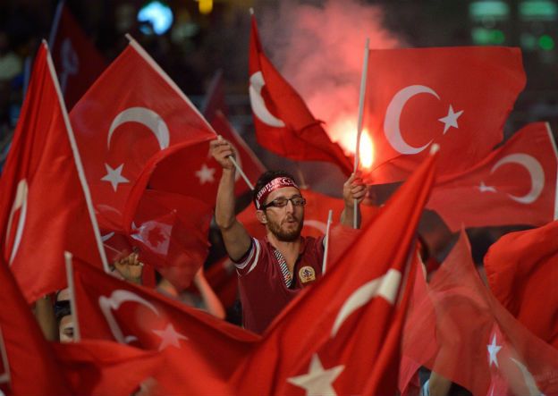 "Nie sądzę, by w przewidywalnej przyszłości Erdogan mógł przestać rządzić". Korespondencja WP z Turcji