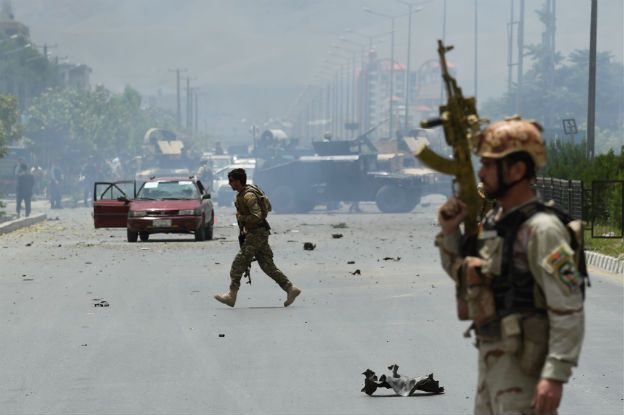 Zamach na parlament w Afganistanie. Sześciu talibów nie żyje