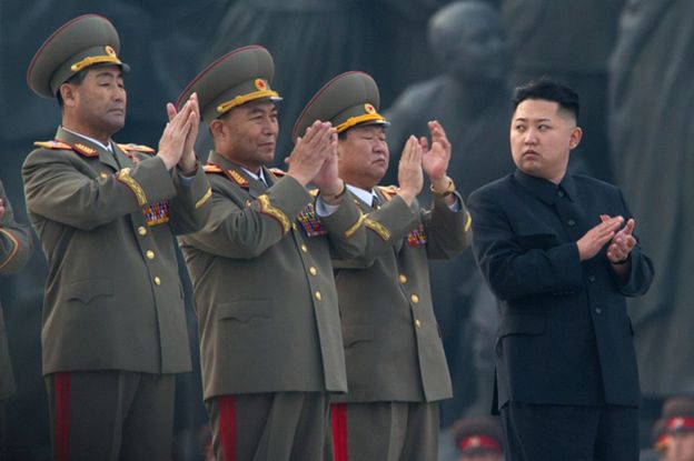 Korea Północna ostrzega, że zniszczy wrogów "w jednej bitwie"