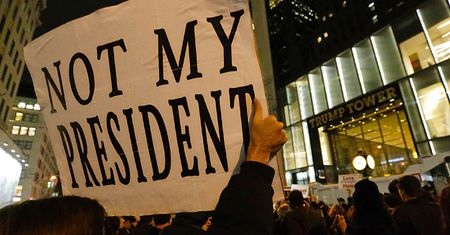 "Donald Trump musi odejść". Tysiące ludzi na ulicach. Relacja Leszka Krawczyka z Nowego Jorku