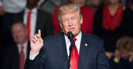 Trump opłaci mur z Meksykiem za pomocą nowego podatku