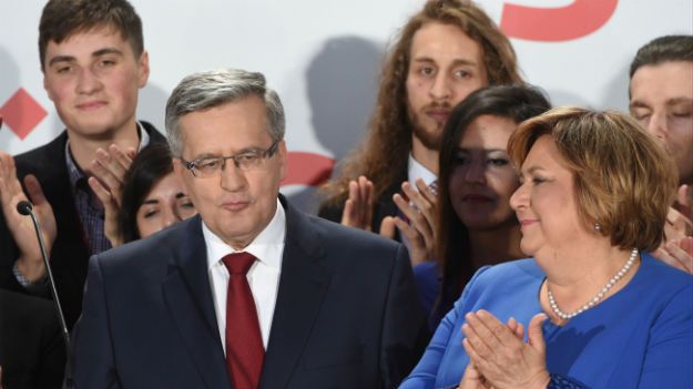 Bronisław Komorowski z małżonką podczas wieczoru wyborczego
