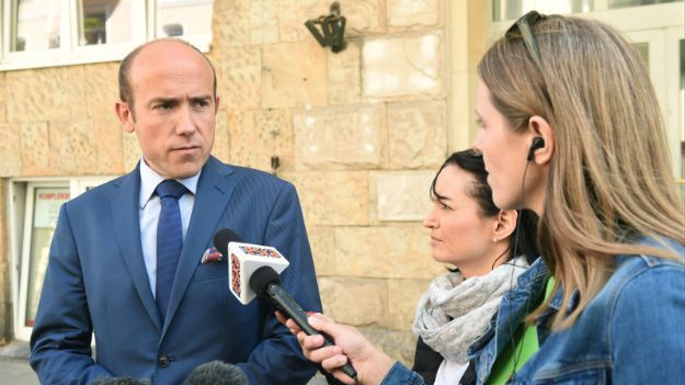 Poseł Borys Budka przed posiedzeniem zarządu Platformy Obywatelskiej