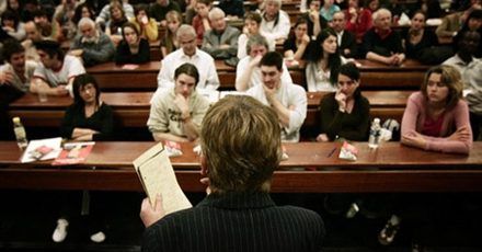 Najbardziej szanujemy profesorów