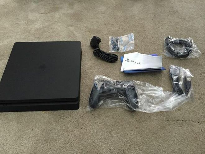 zdjęcia playstation 4 neo 