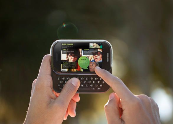 Windows Phone  KIN - pierwszy telefon społecznościowy