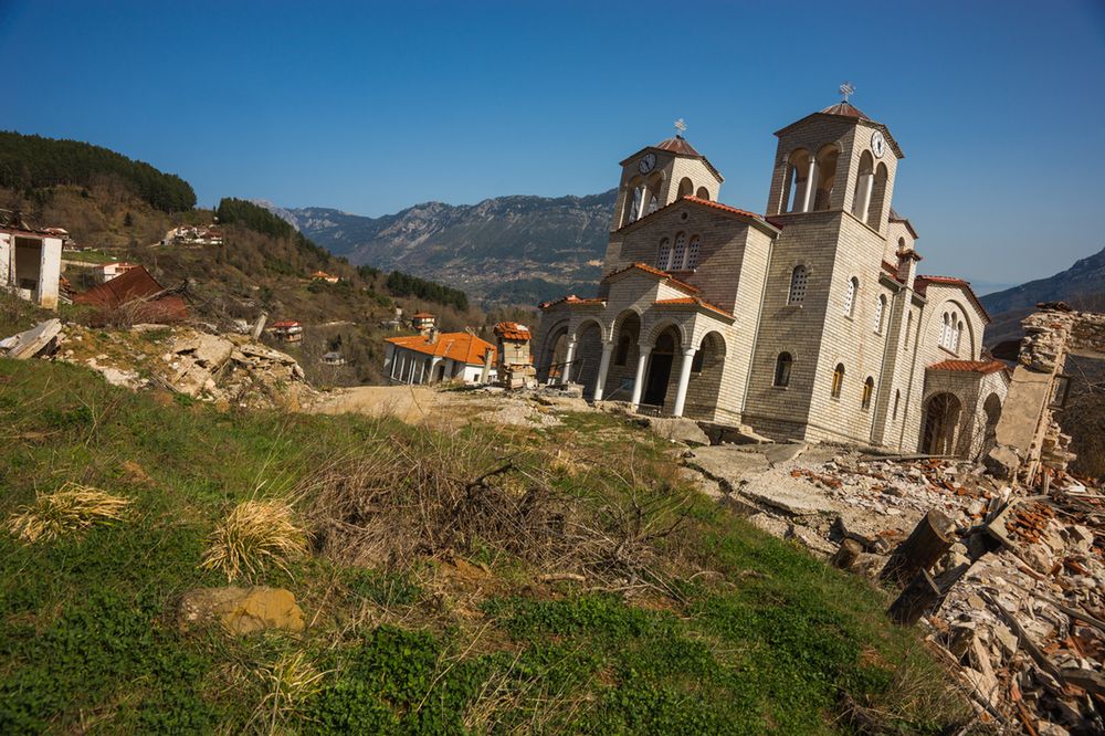 Opuszczona wioska w Grecji. Mieszkańcy nie mają odwagi do niej powrócić