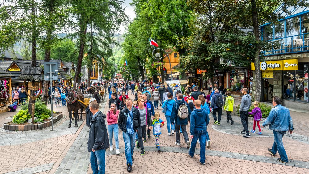 Krupówki zamknięte w niedziele. Co na to turyści?