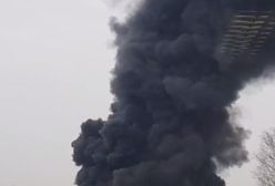 Pożar magazynu we Wrocławiu. Gęsty dym nad miastem