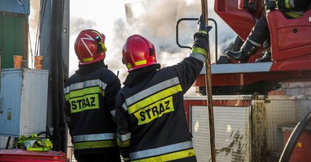 Nowy Sącz: wybuch gazu w kamienicy. Dwie osoby w szpitalu