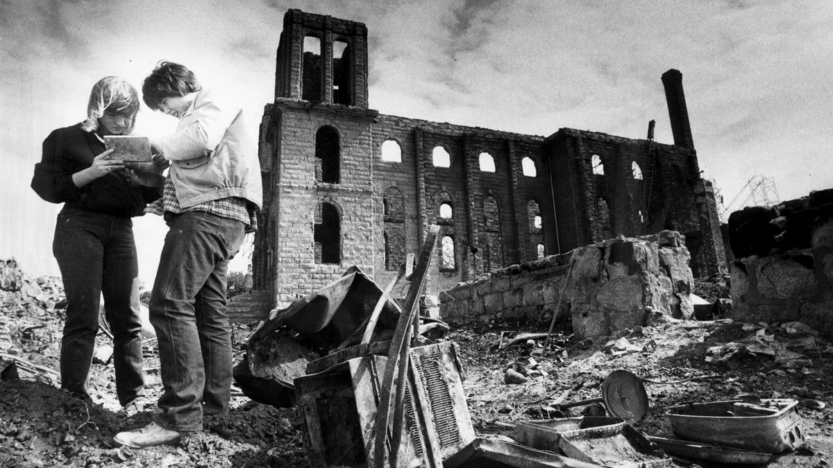 pożar kościoła notre dame w fall river