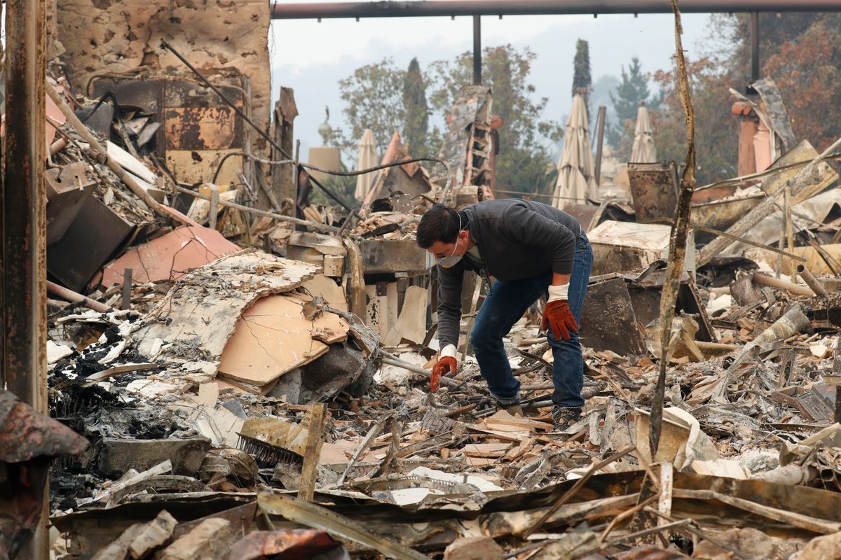 Pożary lasów w Kalifornii. Nie żyje 21 osób, a ofiar może być jeszcze więcej