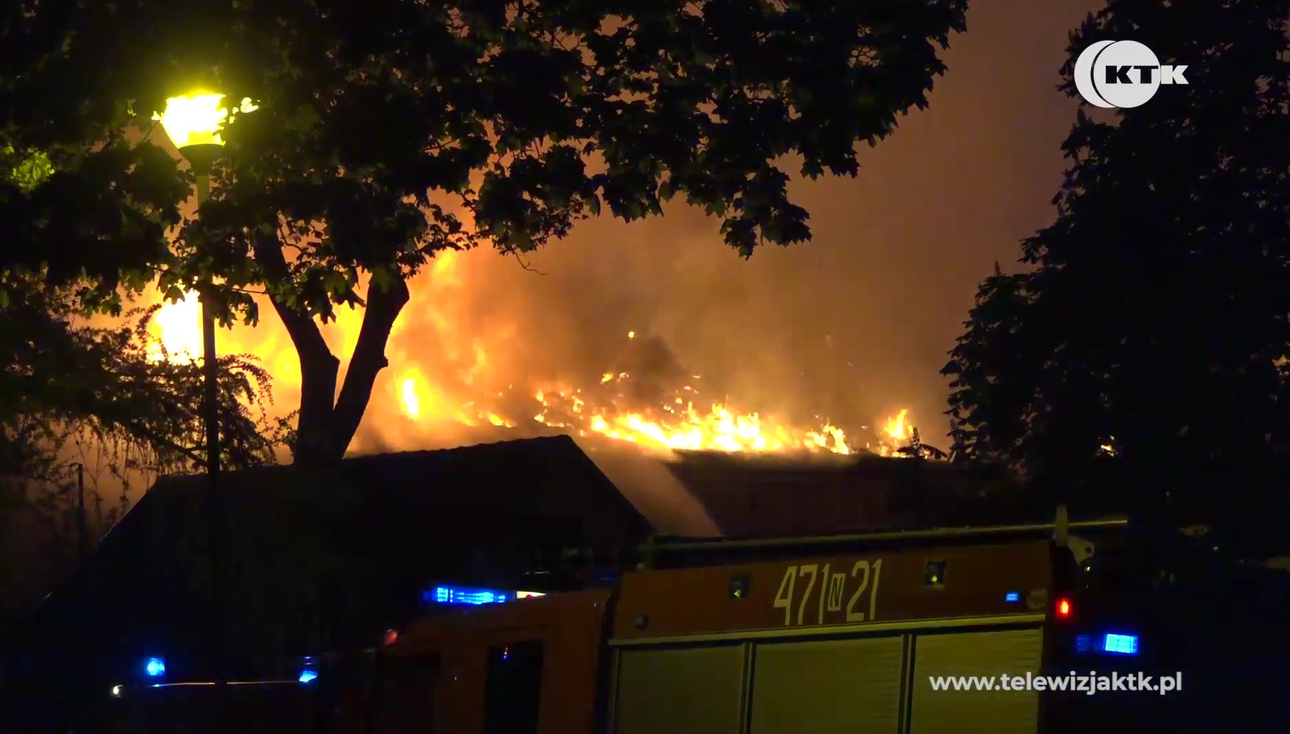 Wielki pożar pod Kętrzynem. Osiem rodzin bez dachu nad głową