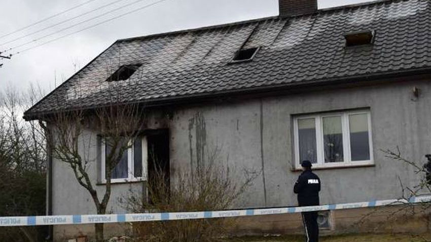 Jemieliste pod Suwałkami. Po tragicznym pożarze zmarły cztery osoby.