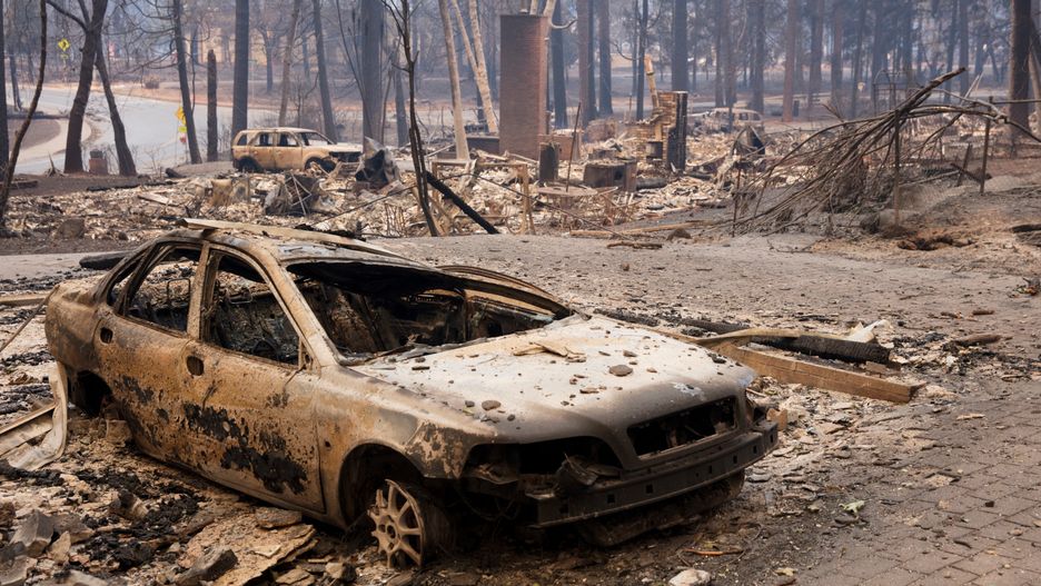 Mieszkańcy Paradise, którzy przeżyli, mówią o scenach jak z Apokalipsy