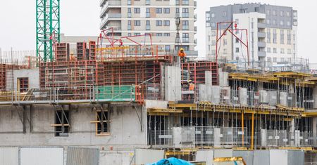 Koronawirus namiesza w gospodarce. Agencja Moody's obniża prognozę wzrostu PKB