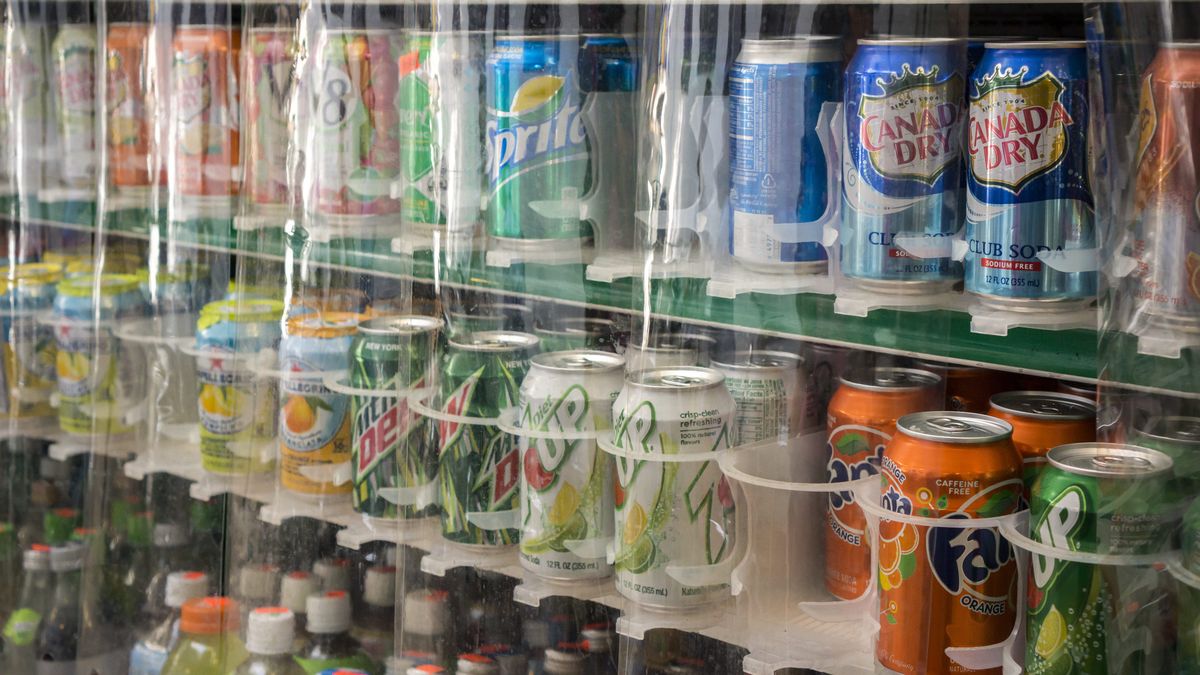 Producenci słodzonych napojów od miesięcy przekonują, że nowa opłata będzie dla nich stanowiła nadmierne obciążenie 