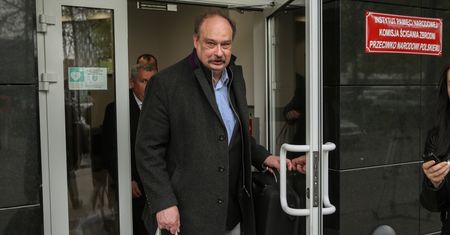 Profesor: Strajk nauczycieli w czasie egzaminów jest bardzo nie w porządku