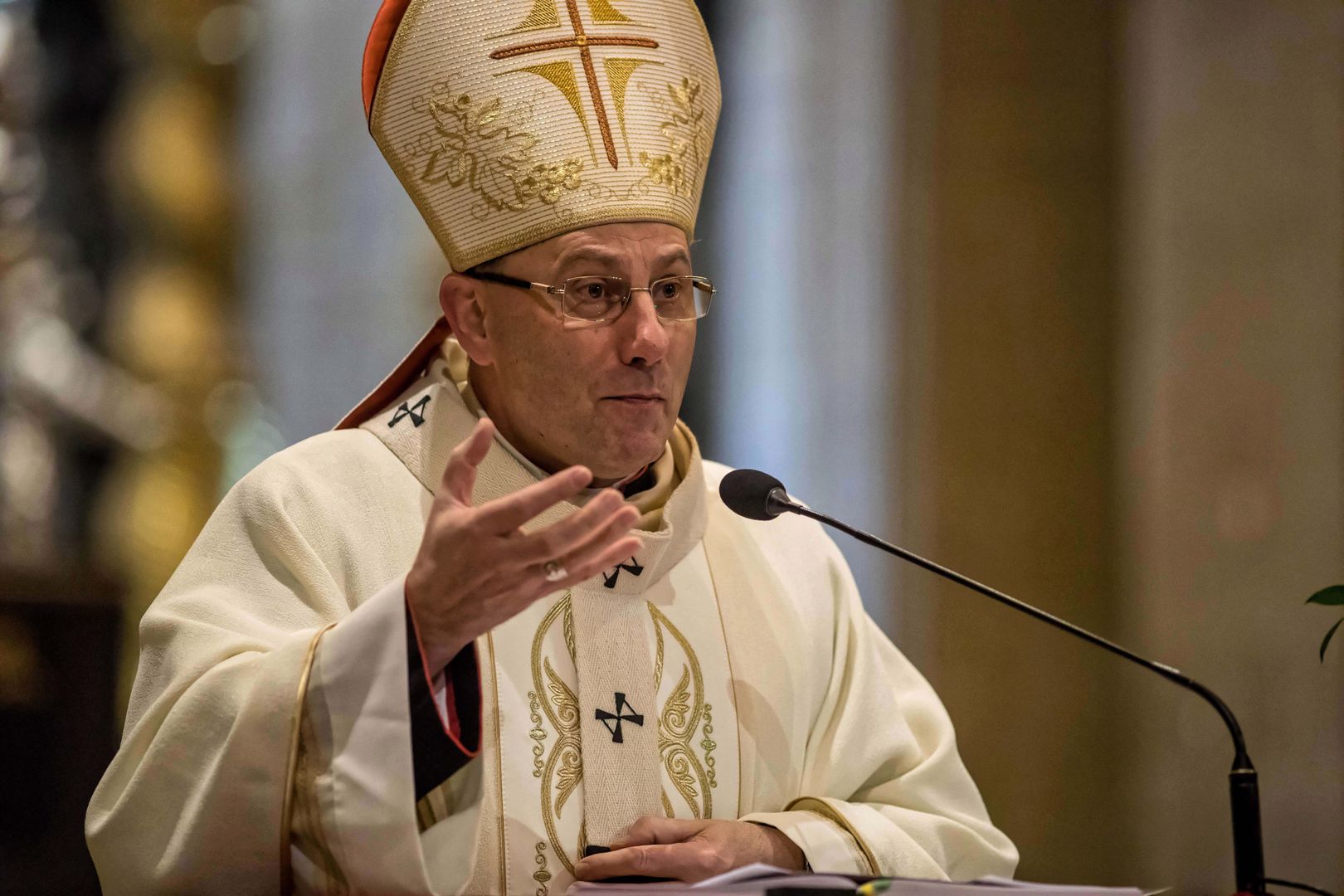 Abp Wojciech Polak podczas homilii (zdj. arch.)