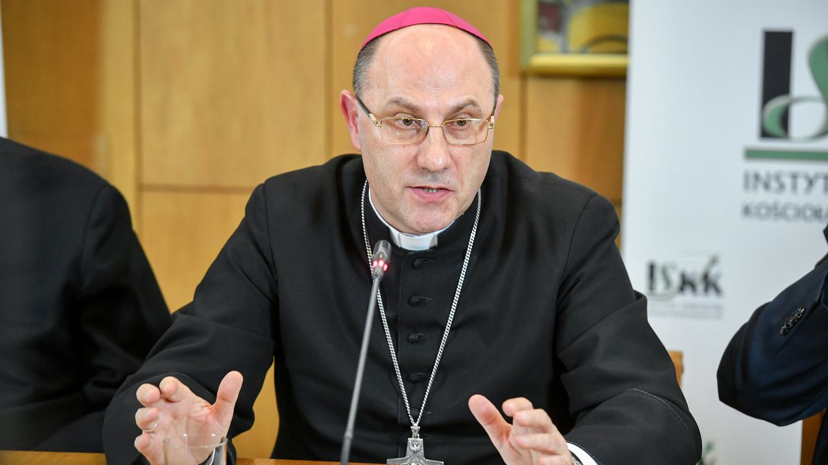 Abp Wojciech Polak zapowiada, że fundusz powinien ruszyć w ciągu kilku miesięcy