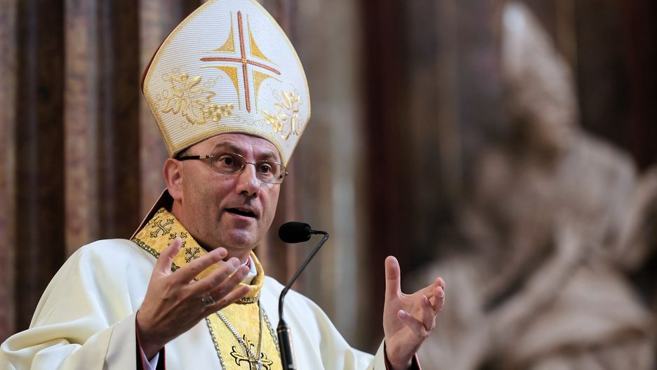 Prymas Polski abp Wojciech Polak stwierdził, że dostaje "ostre" listy ws. aborcji