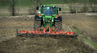 Liberalizacja ustawy rolnej. Senacka komisja nie zgłosiła poprawek