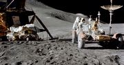 Torba, w której Neil Armstrong transportował księżycowe skały, jest na sprzedaż