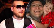 Szok! Popek odważył się na transmisję z pogrzebu w internecie! Jego córka zalała się łzami! [WIDEO]