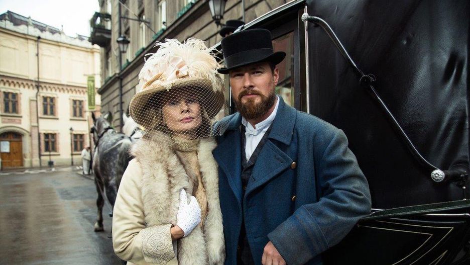 Kadr z serialu "Belle Epoque"