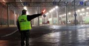 Wnuczka chciała pomóc dziadkom. Sfałszowała pieczątki w paszportach